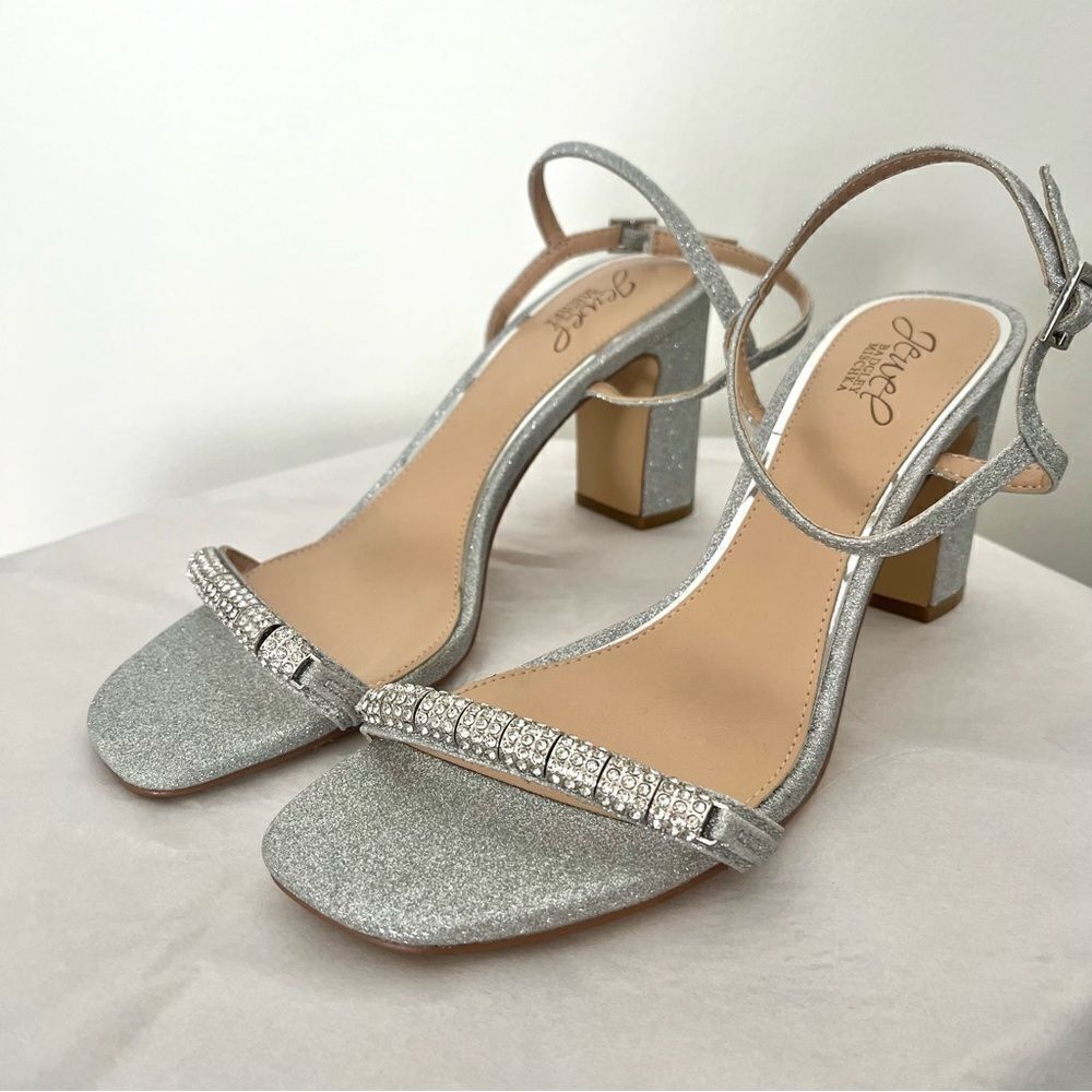 Jewel Badgley Mischka Silver Glitter Open Row Ankle Strap Sandal Heels 8.5 NWOB